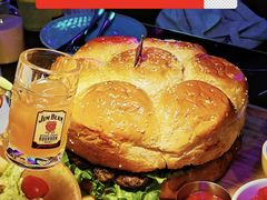 -DEEP·深美式餐吧(五棵松华熙LIVE店)