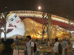 -ခြောက်ထပ်ကြီးရွှေသာလျောင်းဘုရားကြီး