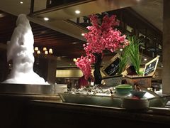 -雍和会海鲜姿造自助(湖东路店)