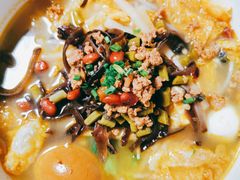 七爷螺蛳粉-螺世纪螺蛳粉·桂味小排档(裕德店)