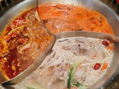 -辣伍鲜毛肚老火锅(元一店)