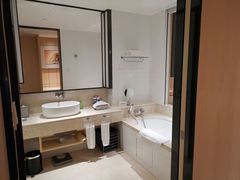 -国际青年会议酒店