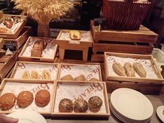 -西安皇冠假日酒店·朱雀咖啡厅