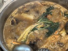 -菌山里·野生菌猪肚包鸡(阳光花园店)