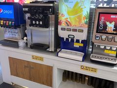-快乐爱斯米牛排·寿喜烧自助(亿合城店)