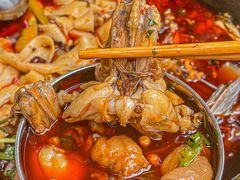 -鸿顺老铁锅美蛙鱼府(解放碑店)