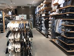 -MUJI无印良品(万达天鹅湖店)
