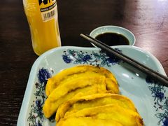 -老新隆牛肉锅贴(新街口店)