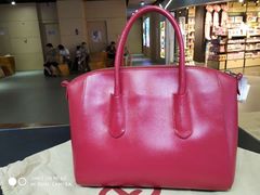 -爱革·奢品·鞋包·衣物·家居(博荟广场店)