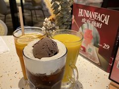 -必胜客(WOW中心城店)