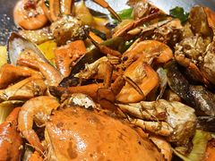 -七欣天香辣蟹火锅(苏州塔园路店)