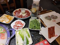-井格重庆火锅(临平银泰城店)