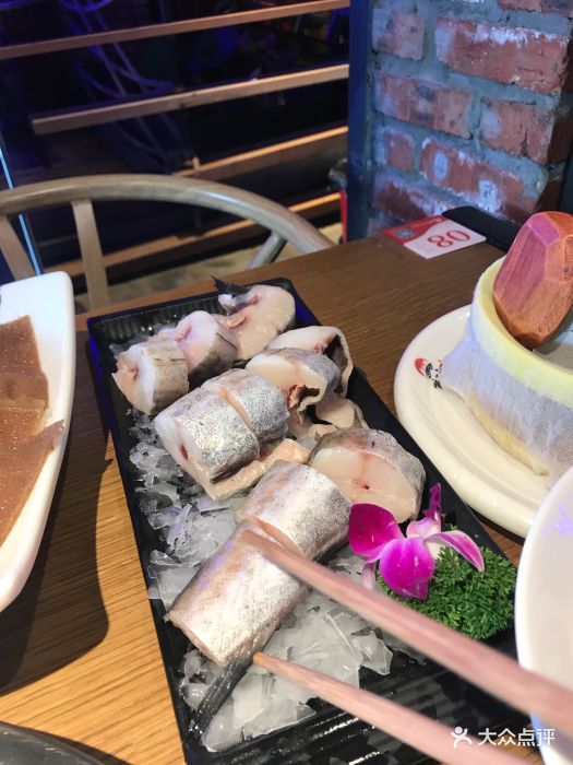 醉三江火锅-三江棒棒鱼-菜-三江棒棒鱼图片-重庆美食-大众点评网