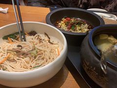 鸡丝凉米线-云海肴·汽锅鸡·云南菜(苏州中心店)