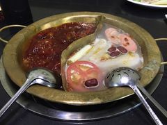 -怡品川宇火锅(宝立方店)