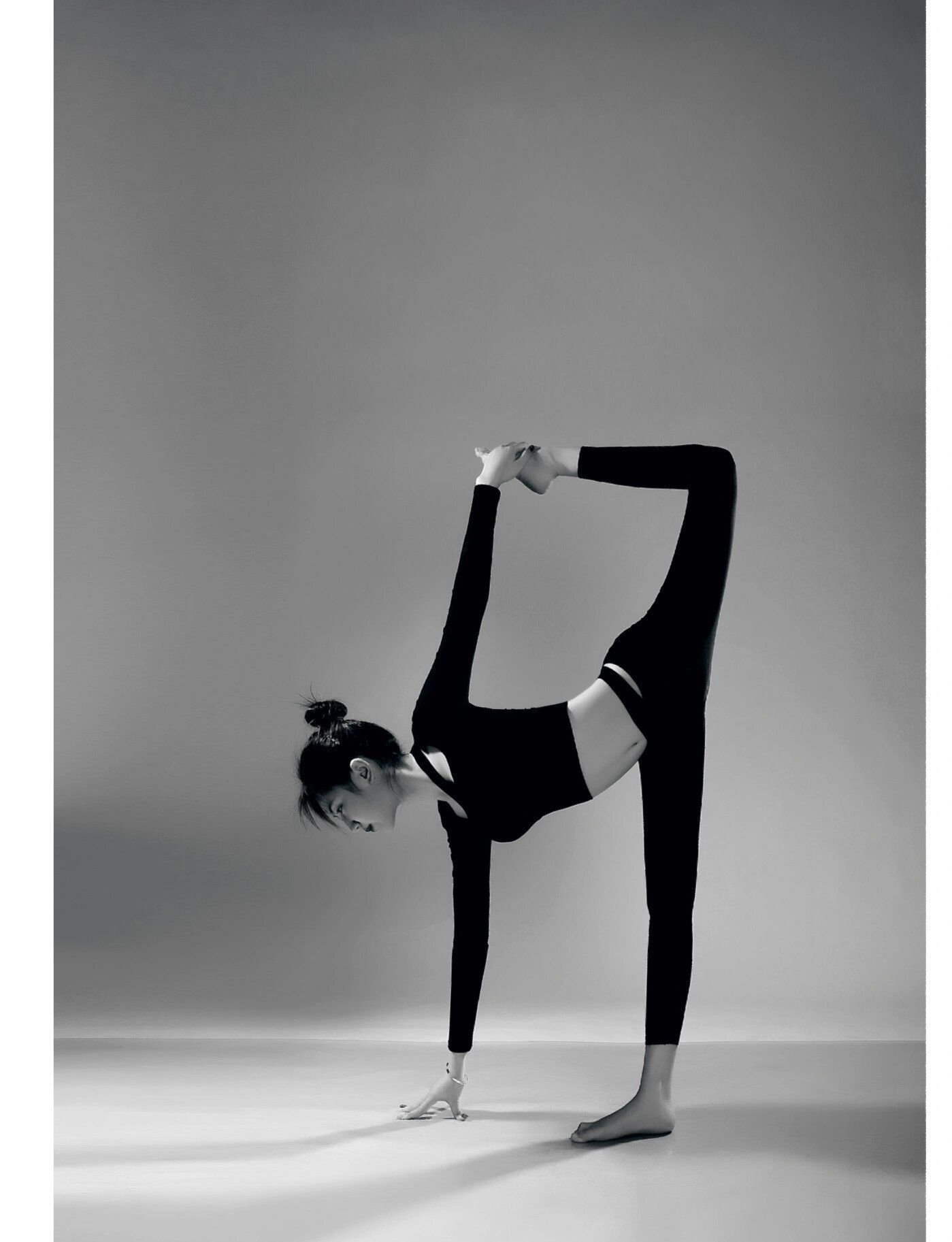 优美瑜伽姿态 ✨