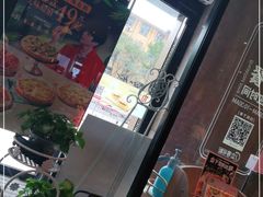 -必胜客(华都店)