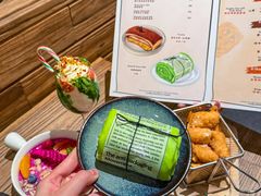 -Common Table · Brunch & Coffee