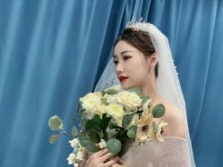 -愫·婚纱礼服馆(河东店)
