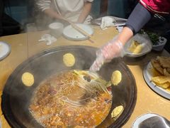 -万里闯关东铁锅炖菜馆(高新旗舰店)