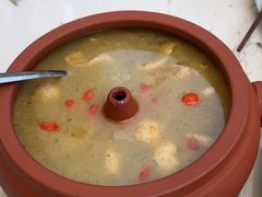 -春天里餐厅·云南创意菜特色美食(束河店)