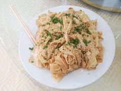 芝麻凉皮-金生美食(贵州路店)