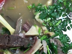-春雨羊汤店(广开四马路总店)