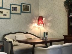 卡座-燕庭·纯燕窝·甜品下午茶(南京西路店)