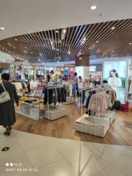 -孩子王(建邺金鹰世界店)