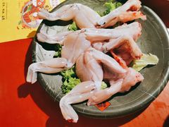 活杀牛蛙-谭鸭血老火锅(龙湖宝山天街店)