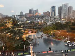 -包整·丝娃娃(一览甲秀楼风景店)