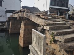 -丝绸小镇荻港古村