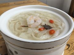 -伊林居饭庄央视清真八大碗