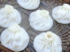 鲜肉汤包-四季美汤包(户部巷店)