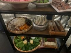 -尚尚仙·酸汤猪手·猪肚鸡火锅(华联万柳购物中心店)