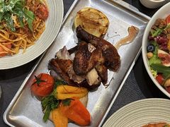 -théATRE茶聚场·餐厅(环球金融中心店)