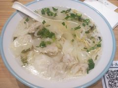 精肉小馄饨-小杨生煎(湟普汇店)