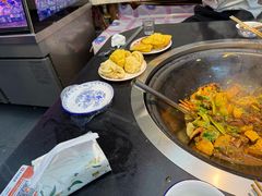 -高家小院铁锅炖大鹅(哈西高铁站店)