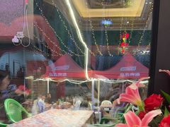 -沙枣树辣子鸡•新疆家常菜(喀什西路店)
