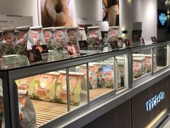 面包甜点陈列柜-爸爸糖吐司面包(重庆解放碑英利大融城店)