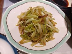 -松沪名灶·豆浆鱼头·新上海菜(飞航吾悦广场店)