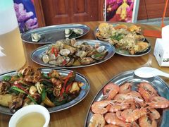 -红月湾海鲜饭店•沙滩海景(双月湾店)
