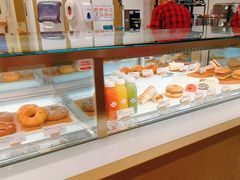 面包甜点陈列柜-Tims天好咖啡·贝果(东方广场店)