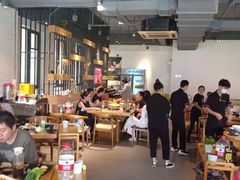 大堂-贰重天冰煮羊自助火锅(东坝店)