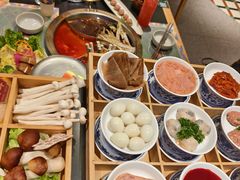 -廖掌柜·重庆鲜货火锅(上海首店)