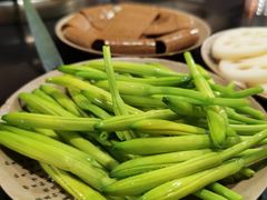 -洞亭火锅(防空洞总店)