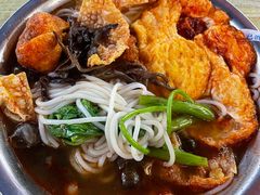 -螺满地螺丝粉