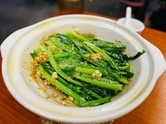 砂锅油麦菜-张记老友聚张小串烧烤夜市