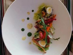 鸡肉腰果蔬菜沙拉-银哲·本末法国分子料理(恒方广场店)