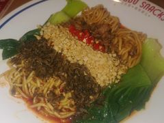 宜宾燃面-蓉李记成都名小吃(武汉菱角湖万达店)